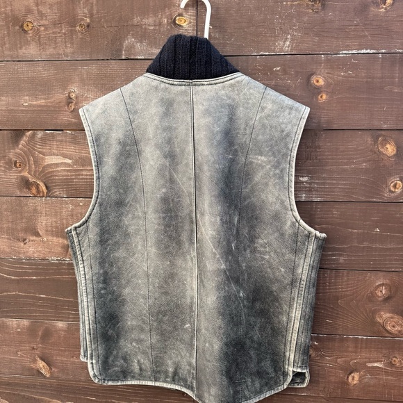 Guess Vintage Leather Vest Size Medium - Picture 8 of 10